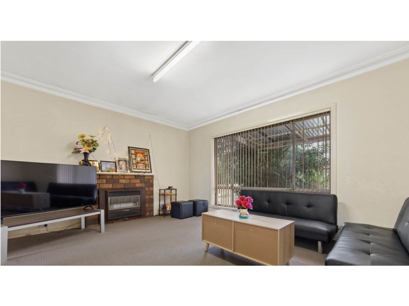 6 Butler Street, St Albans VIC 3021