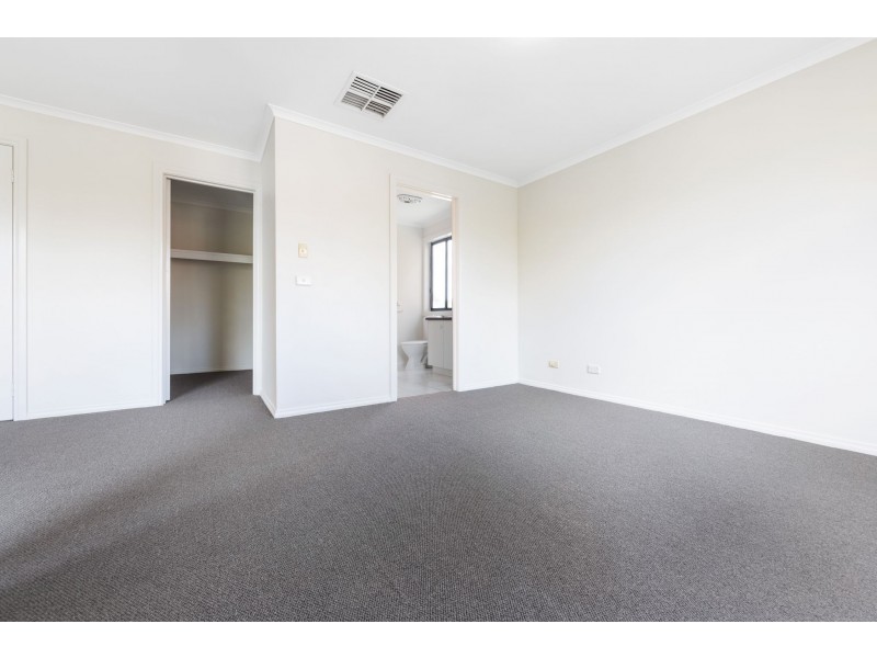 10 Kannan Boulevard, Braybrook VIC 3019