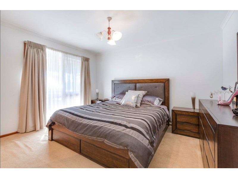 5 Attley Court, Keilor Downs VIC 3038