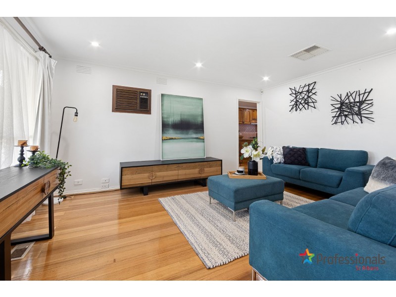 21 Diamond Avenue, Albanvale VIC 3021