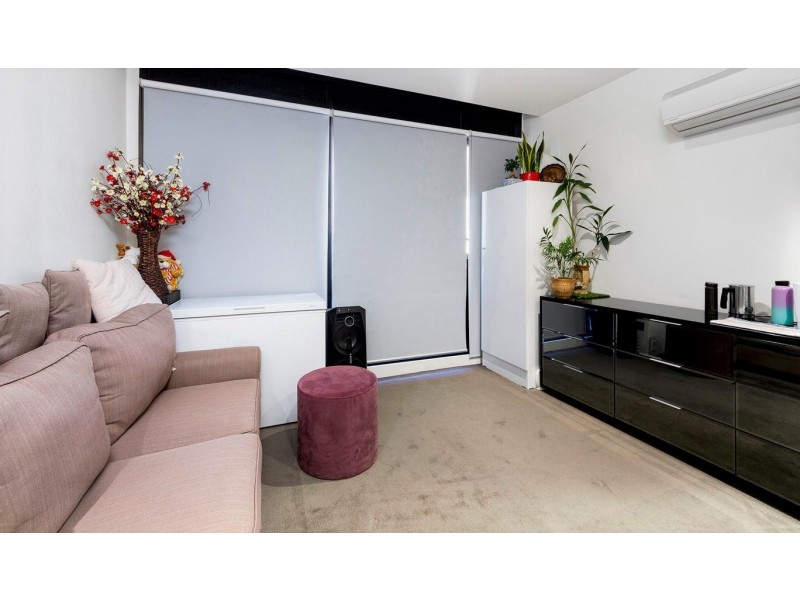 506B/2 Dennis Street, Footscray VIC 3011