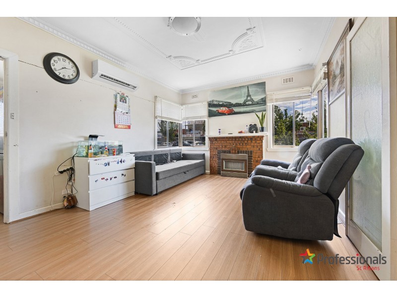 14 Northumberland Road, Sunshine North VIC 3020