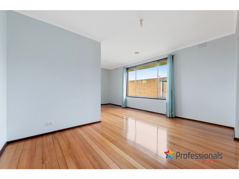 161 Main Road East, St Albans VIC 3021