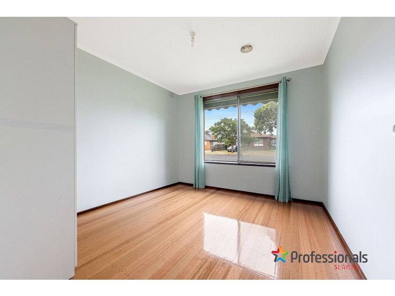 161 Main Road East, St Albans VIC 3021