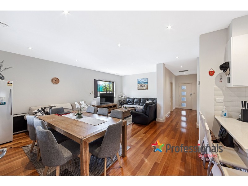 1&2/55 Millawa Avenue, St Albans VIC 3021