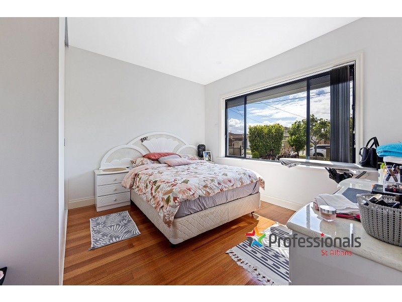 1&2/55 Millawa Avenue, St Albans VIC 3021