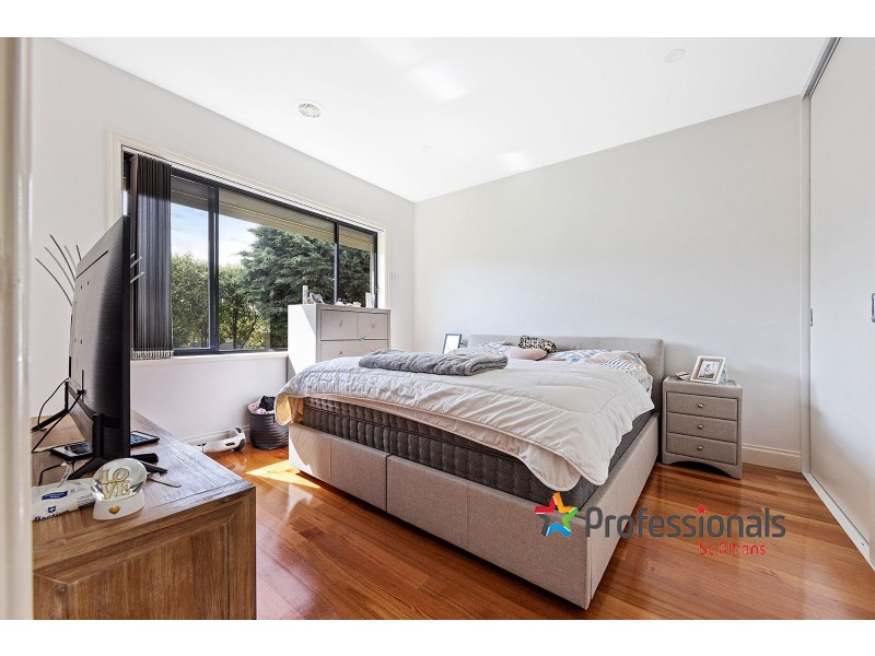 1&2/55 Millawa Avenue, St Albans VIC 3021