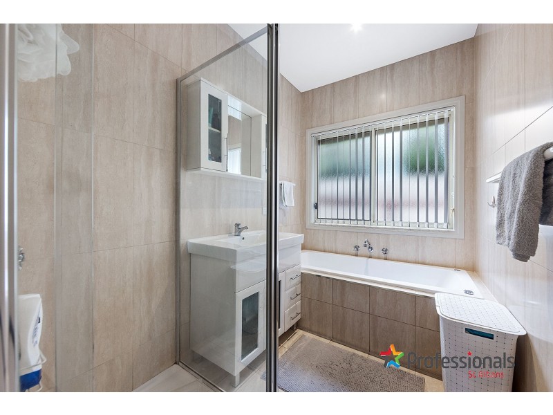 1&2/55 Millawa Avenue, St Albans VIC 3021