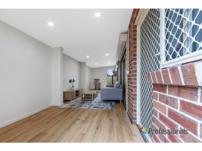 1&2/55 Millawa Avenue, St Albans VIC 3021