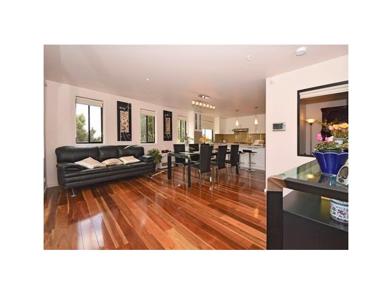 118 Buckley Street, Essendon VIC 3040