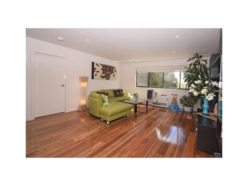 118 Buckley Street, Essendon VIC 3040