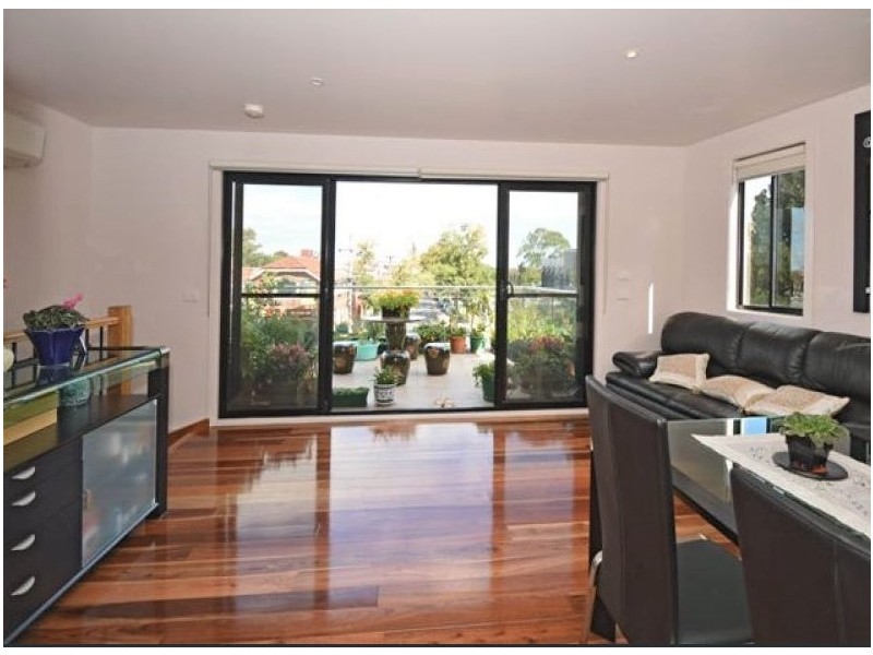 118 Buckley Street, Essendon VIC 3040