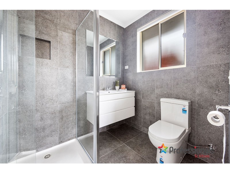 2 Padula Court, Hillside VIC 3037