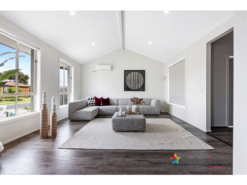 2 Padula Court, Hillside VIC 3037