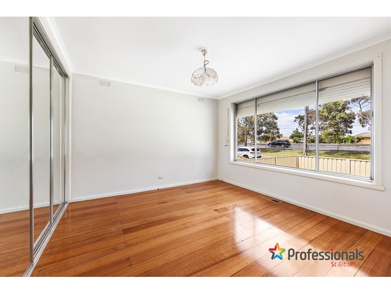 894 Ballarat Road, Deer Park VIC 3023