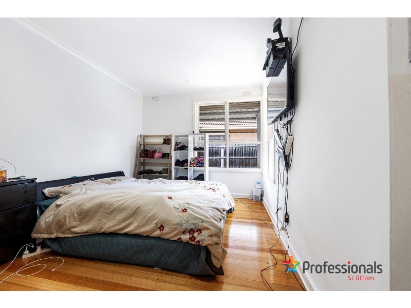 259 Main Road East, St Albans VIC 3021