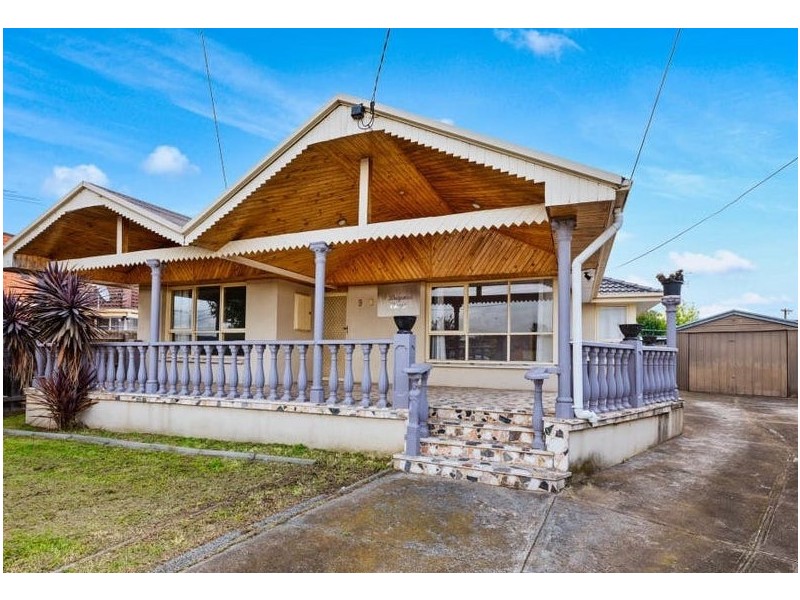 9 Breydon Court, St Albans VIC 3021