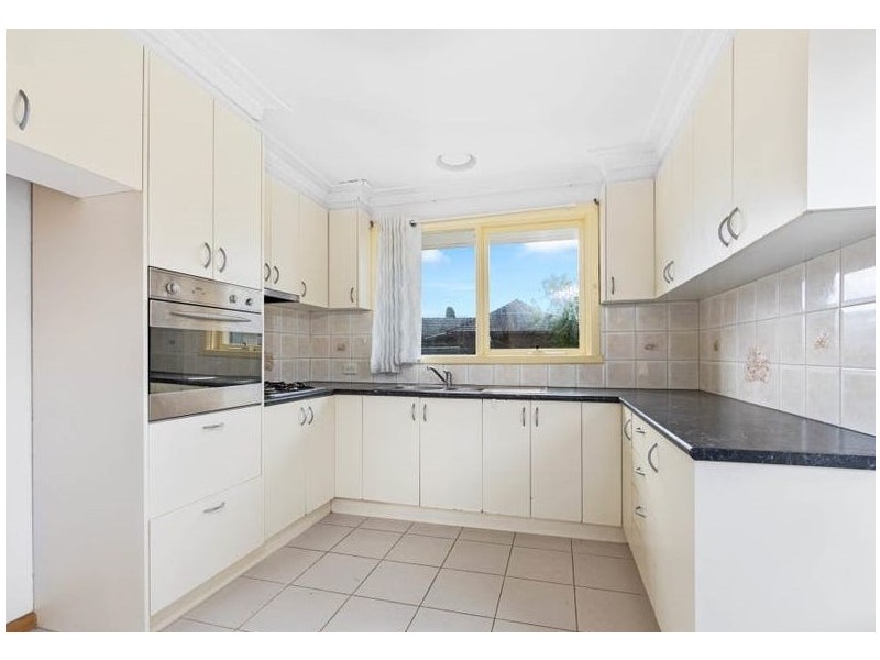 9 Breydon Court, St Albans VIC 3021