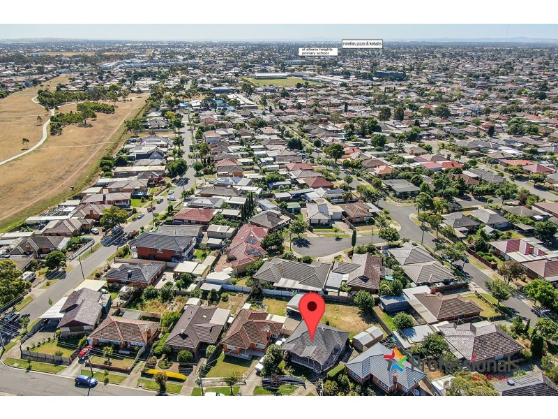 9 Breydon Court, St Albans VIC 3021