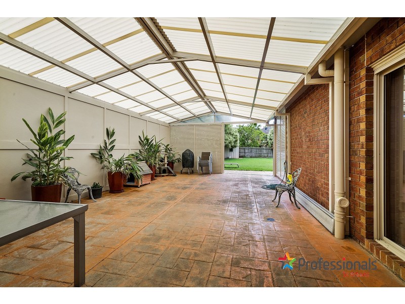 192 Westwood Drive, Burnside VIC 3023