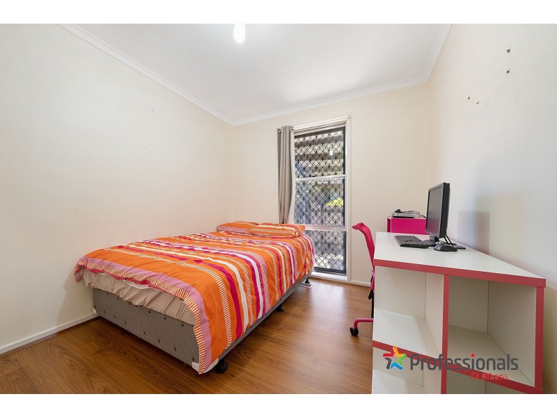 14 Barnes Crescent, Sunshine West VIC 3020