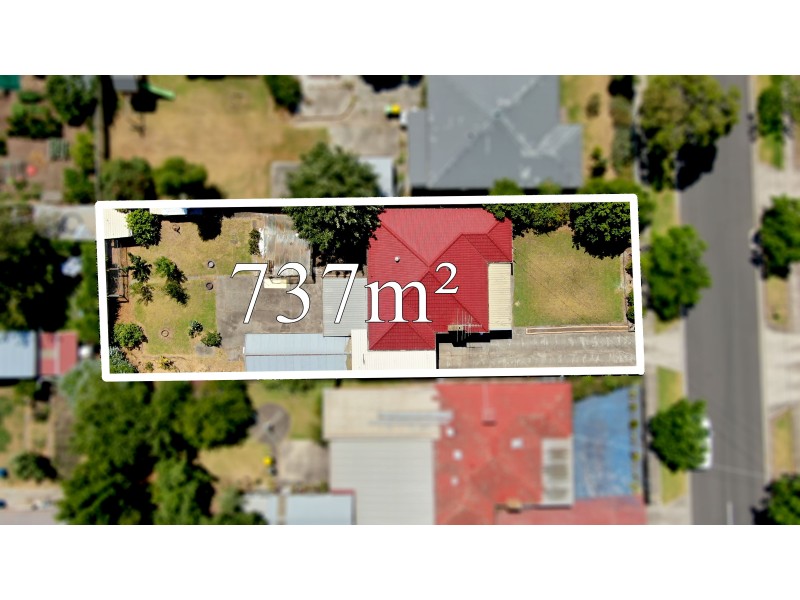 17 Ford Avenue, Sunshine North VIC 3020