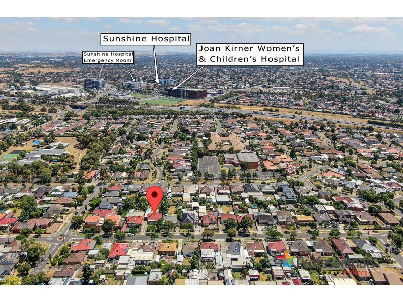 17 Ford Avenue, Sunshine North VIC 3020
