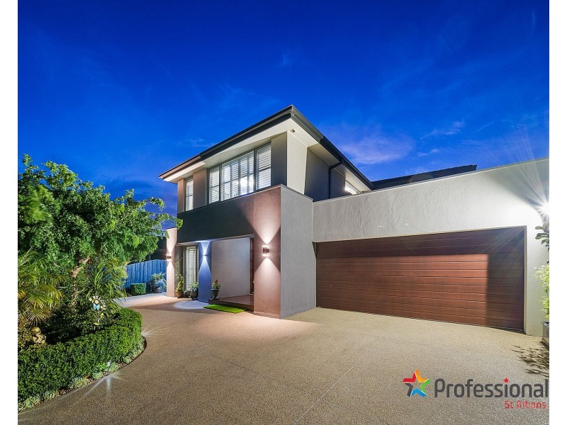 7 Camperdown Avenue, Sunshine North VIC 3020