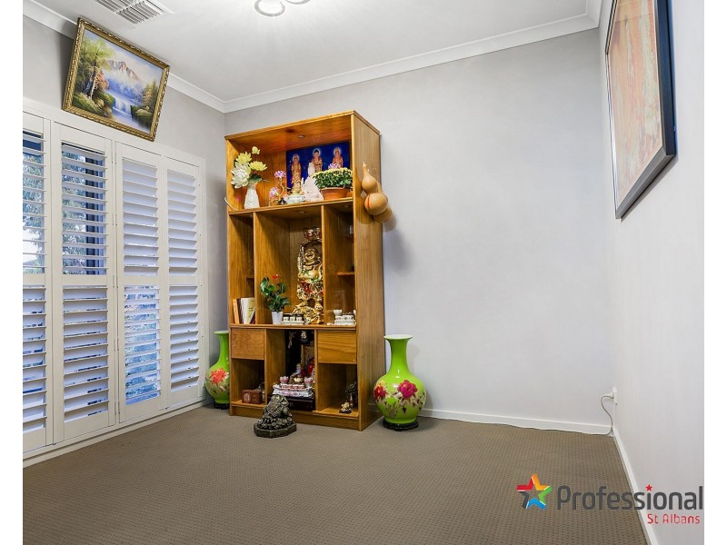 7 Camperdown Avenue, Sunshine North VIC 3020