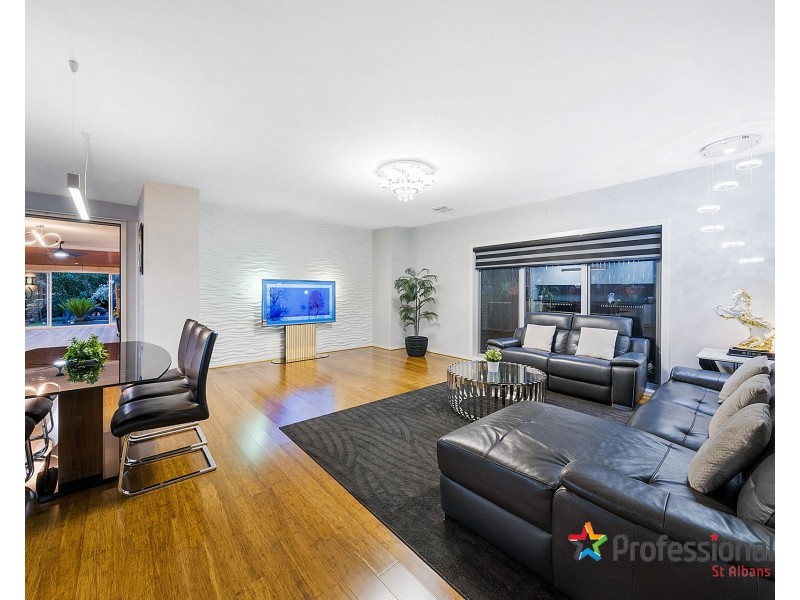 7 Camperdown Avenue, Sunshine North VIC 3020