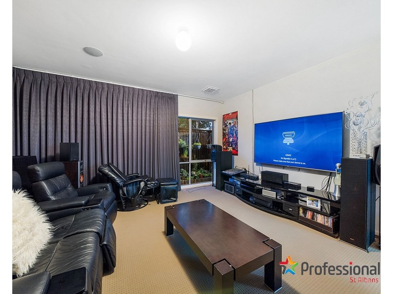 7 Camperdown Avenue, Sunshine North VIC 3020