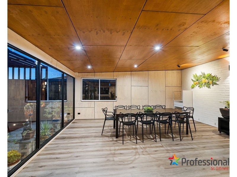 7 Camperdown Avenue, Sunshine North VIC 3020