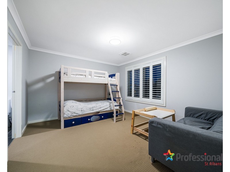 7 Camperdown Avenue, Sunshine North VIC 3020