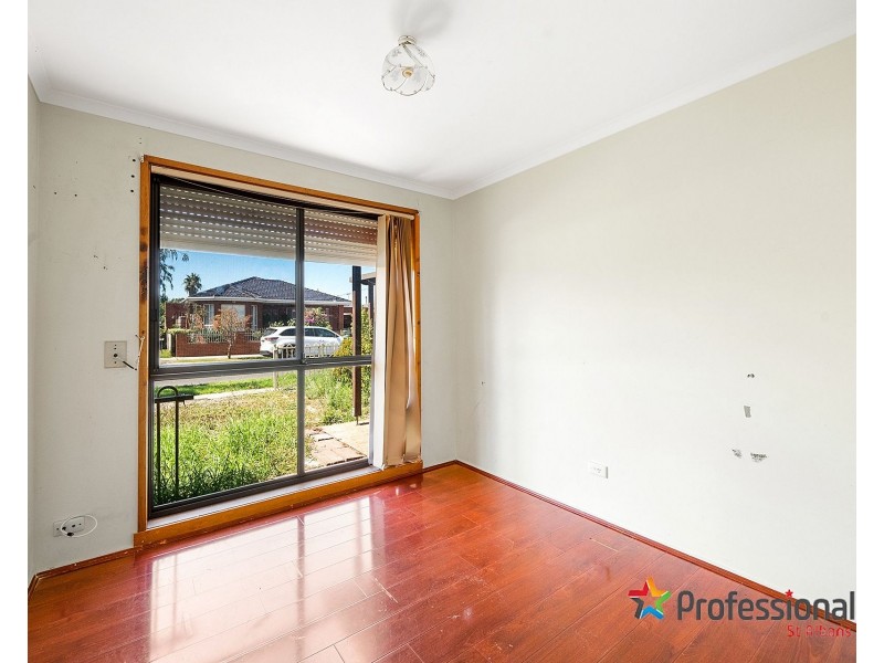 27 Branston Road, St Albans VIC 3021