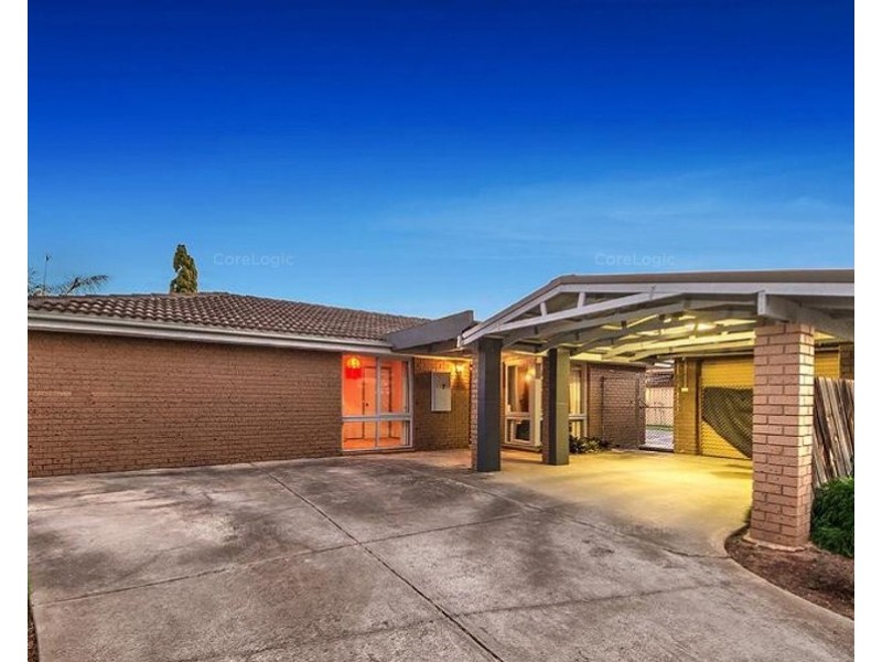 7 Aldergate Crescent, Kings Park VIC 3021