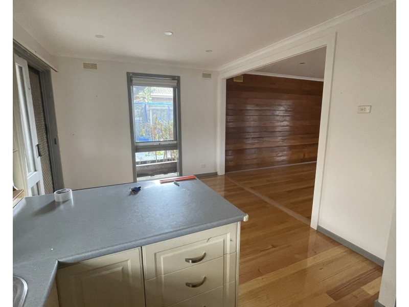 7 Aldergate Crescent, Kings Park VIC 3021