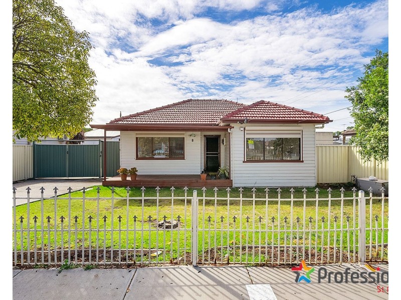 8 Northumberland Road, Sunshine North VIC 3020