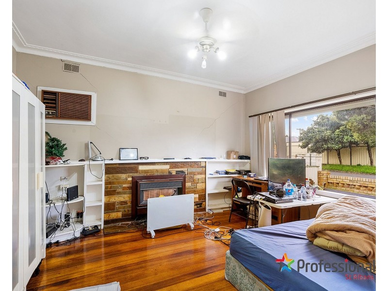 25 Albert Street, Sunshine North VIC 3020