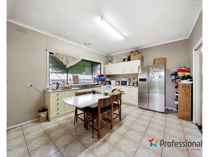 25 Albert Street, Sunshine North VIC 3020