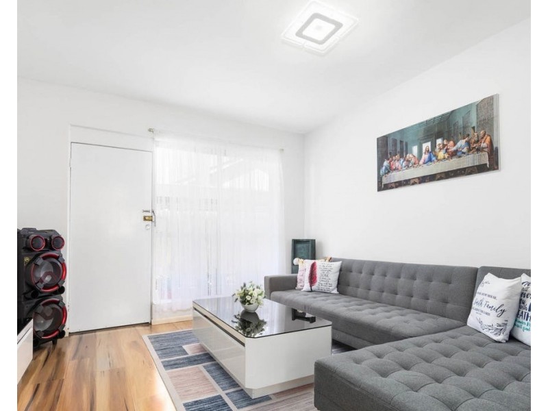 1/10 Hartley Avenue, West Footscray VIC 3012