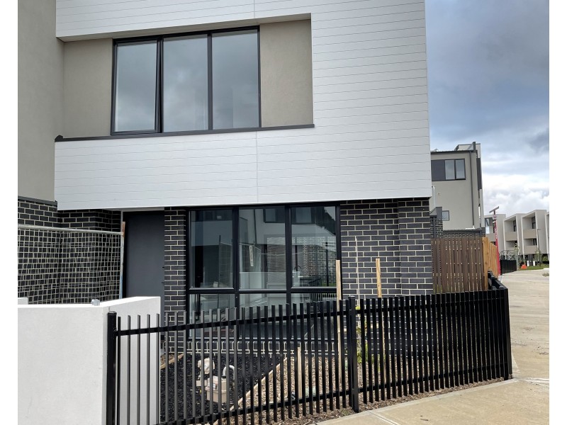 25 Finn Street, St Albans VIC 3021