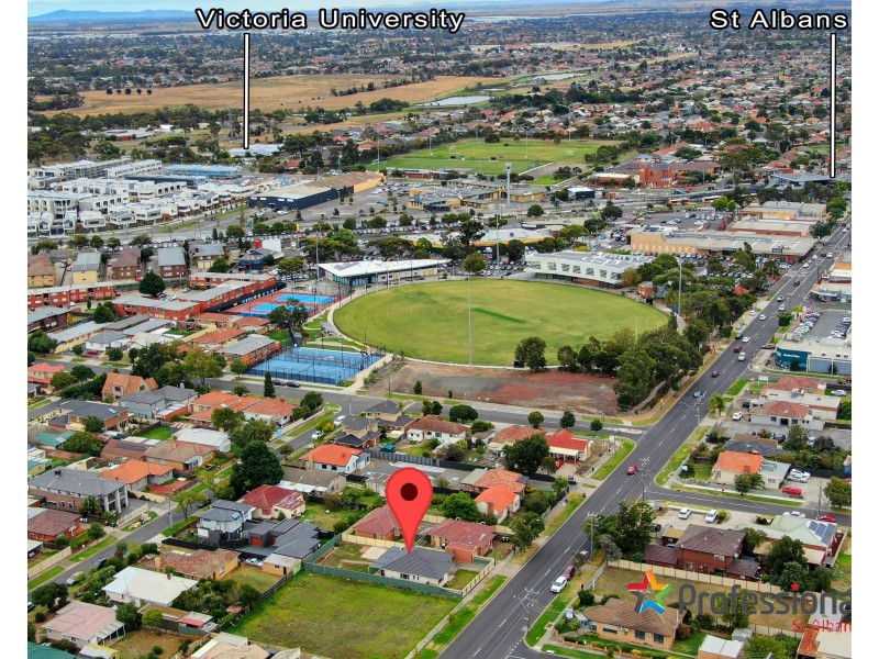 303 Main Road, St Albans VIC 3021
