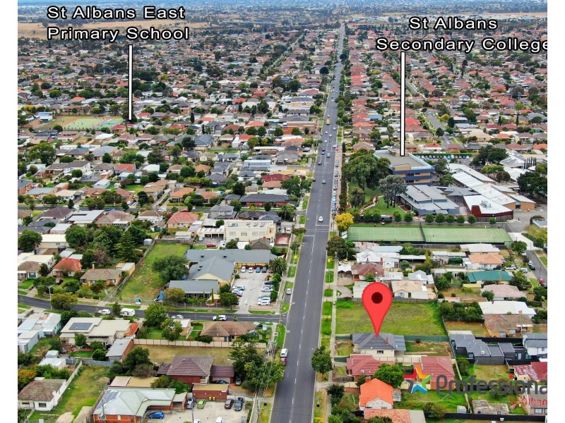 303 Main Road, St Albans VIC 3021