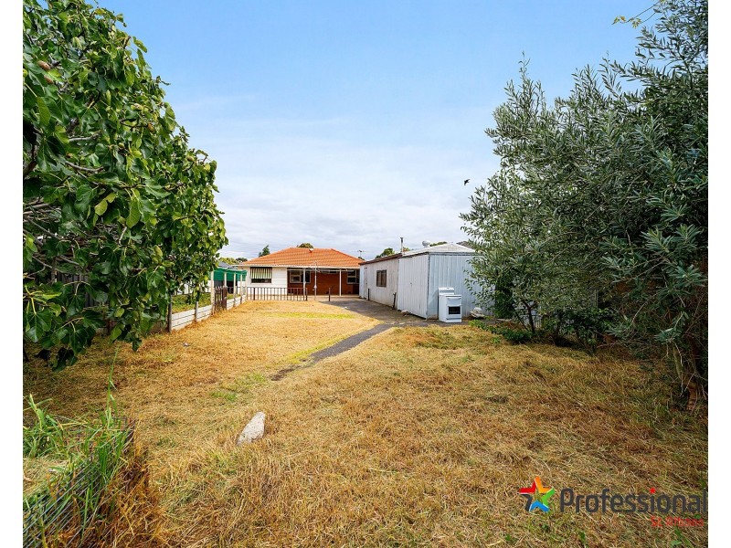 38 Moffat Street, St Albans VIC 3021
