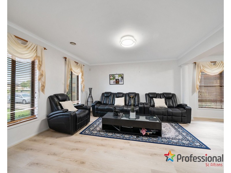 248 Westwood Drive, Burnside VIC 3023