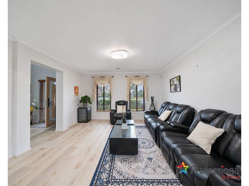 248 Westwood Drive, Burnside VIC 3023