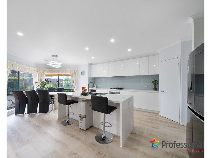 248 Westwood Drive, Burnside VIC 3023