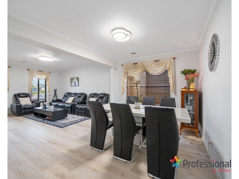 248 Westwood Drive, Burnside VIC 3023