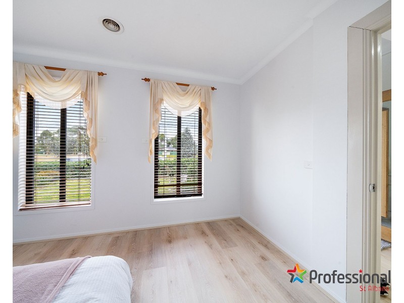 248 Westwood Drive, Burnside VIC 3023