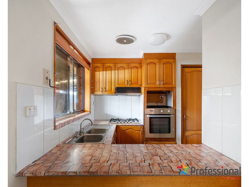27 Branston Road, St Albans VIC 3021